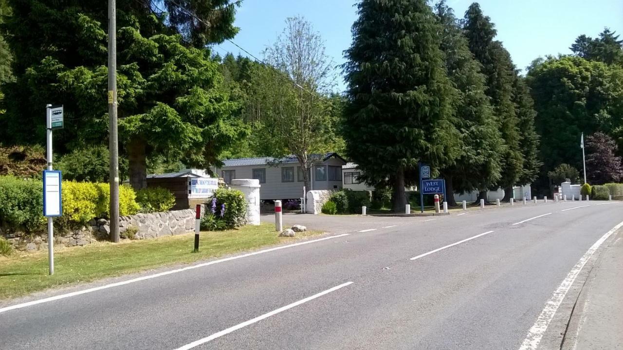 West Lodge Caravan Park Comrie Zewnętrze zdjęcie